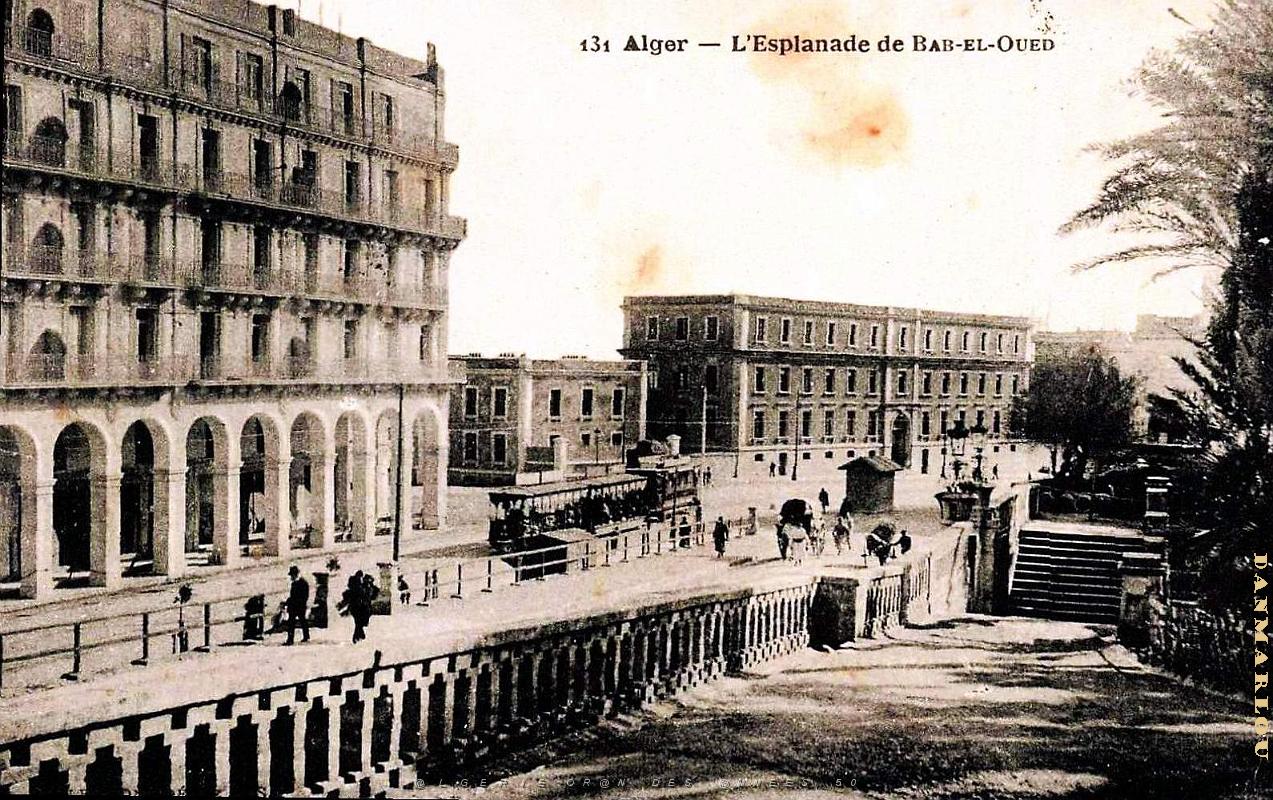 2965 Alger - Esplanade de Bab-El-Oued - 1925.jpg